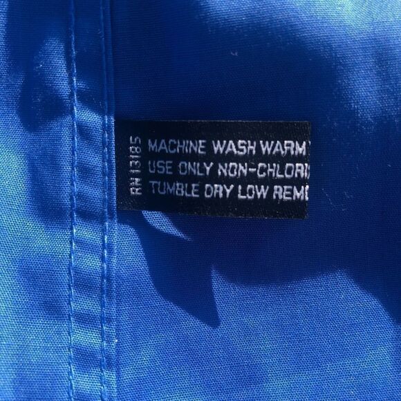 Pierre Cardin slim fit button down long sleeve dress shirt size small(32/33) - Picture 9 of 14